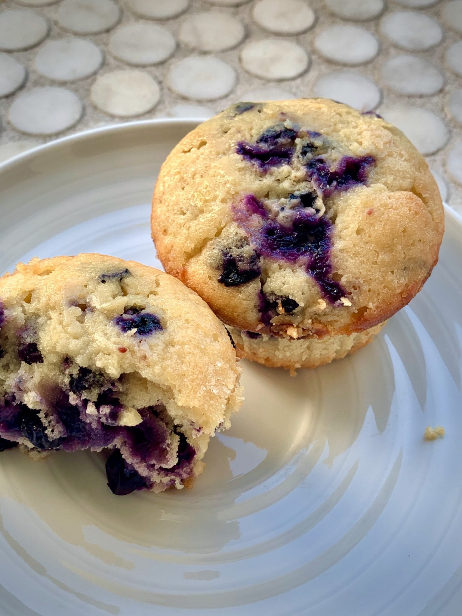 Crazy Delicious Lemon Blueberry Muffins | Frosted Kale